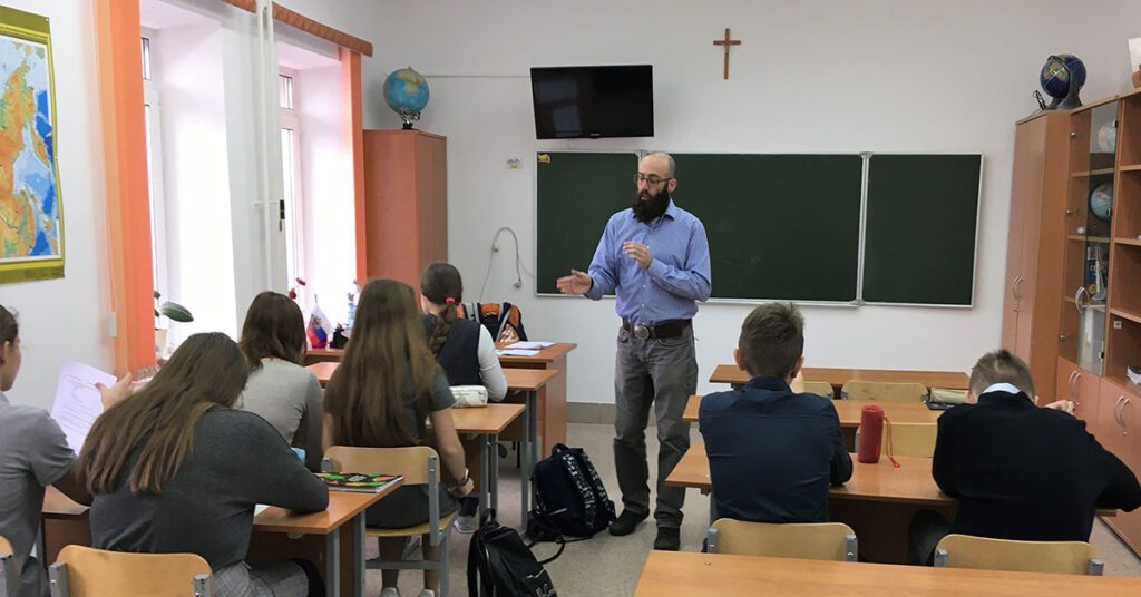 Justin teaches high school in Tomsk, Russia.